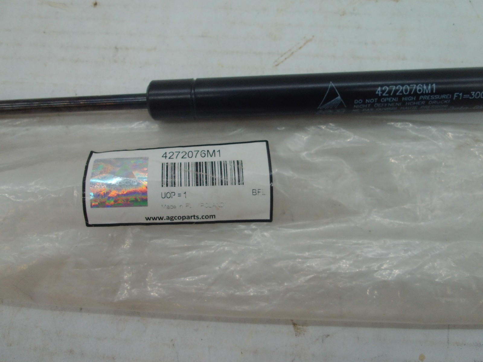 AGCO - GAS STRUT, CHASSIS - 4272076M1 -    U31EB1