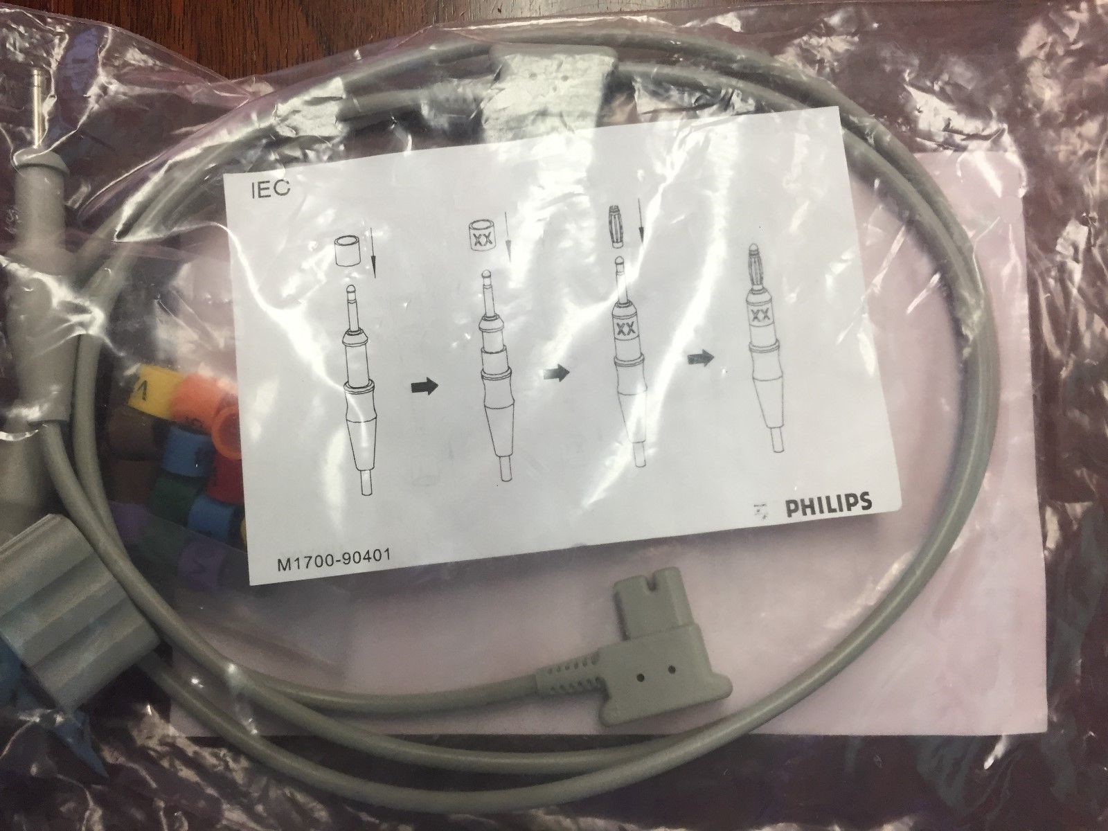 Philips M1712B