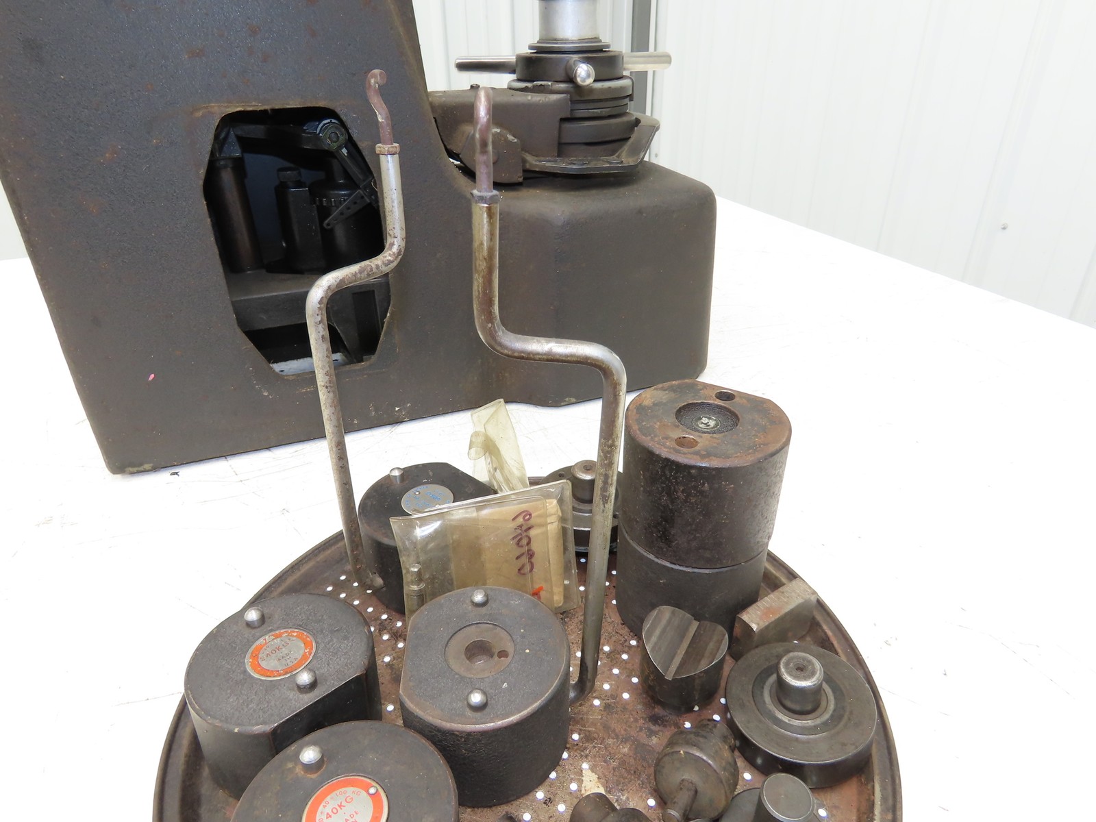 Wilson Rockwell Model 4 JR Hardness Tester Metal Testing Zerominder