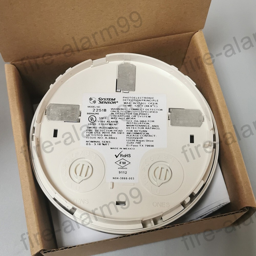 NEW SYSTEM SENSOR 2251B PHOTOELECTRONIC SMOKE DETECTOR FAST SHIPPING