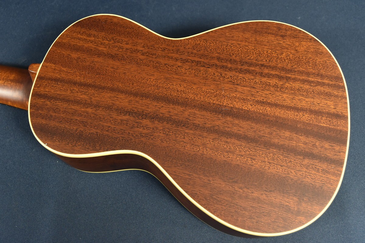 Loco Concert Ukulele DUK-3C 09-0059 from Japan with Hard Case