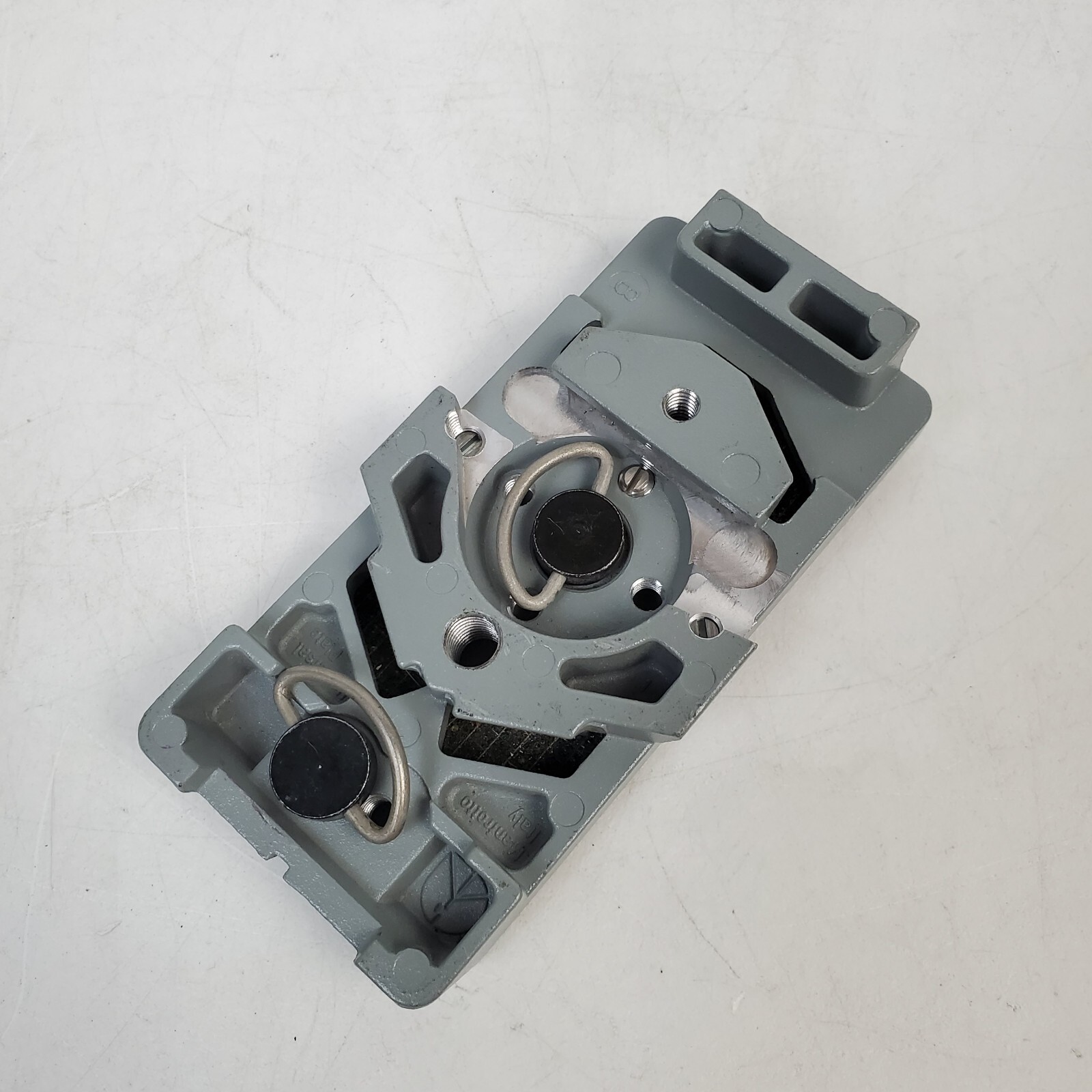 Manfrotto 030UNIV Universal Quick Release Plate for RC0-Type Heads