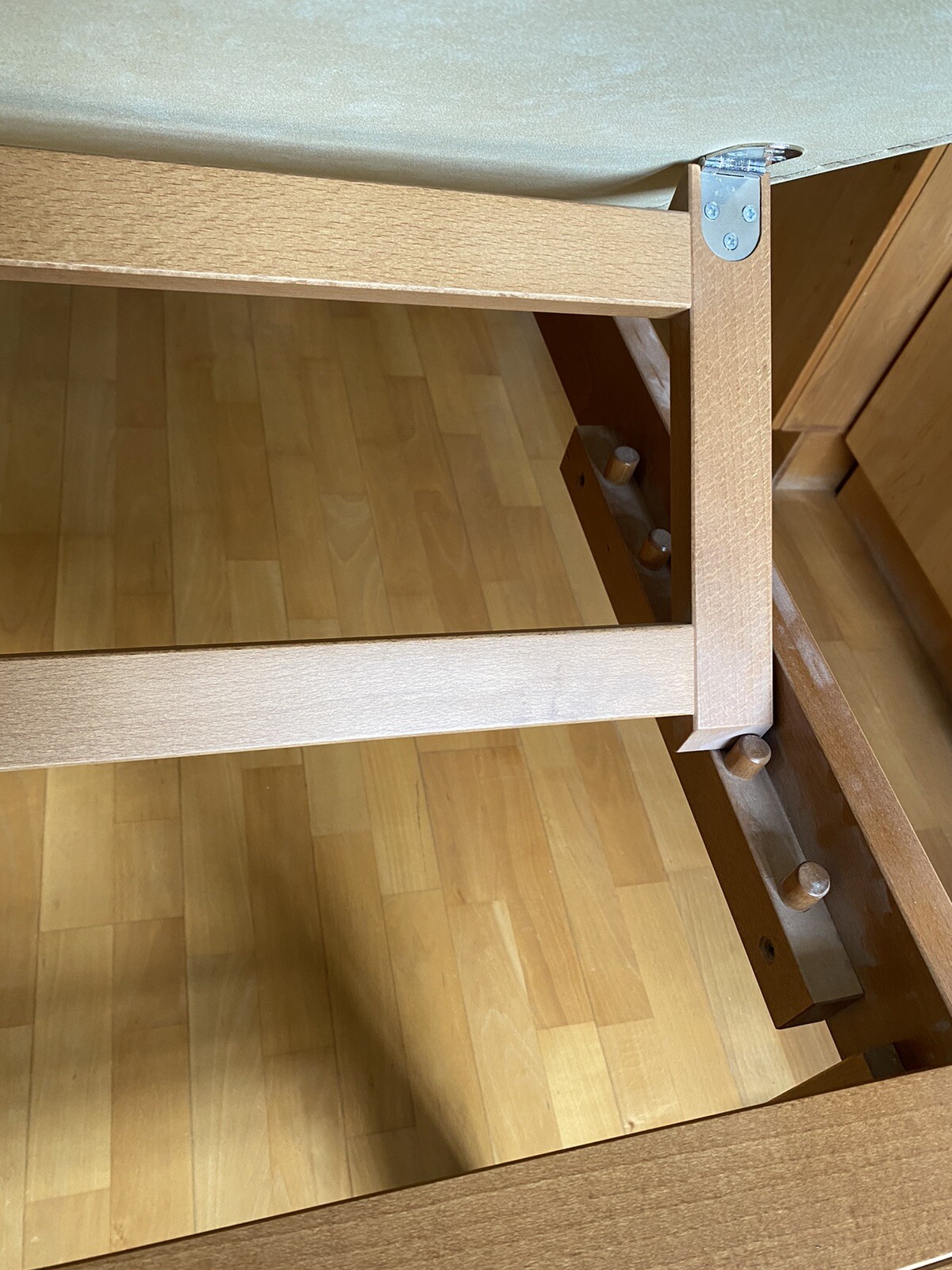 Massage table / Table de massage