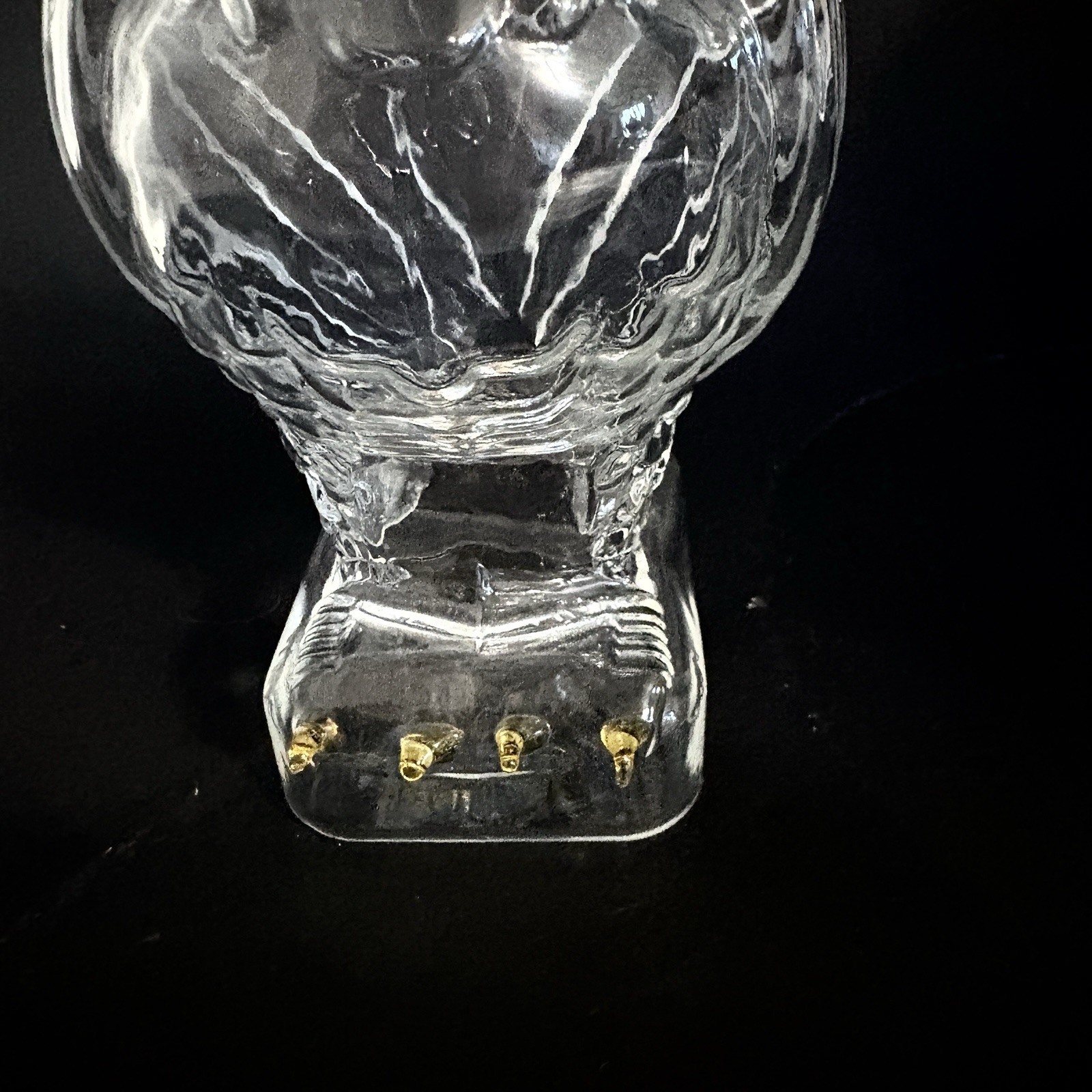 Whiskey Lover's Eagle Glass Bottle Unique Decanter Ideal For Bar Collection