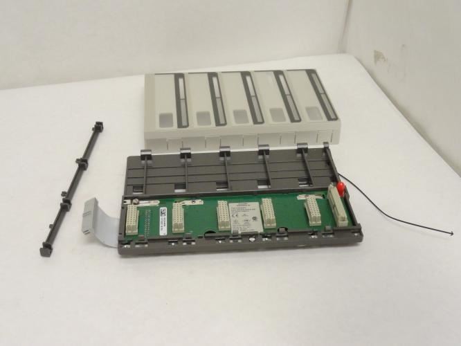 209437 Old-Stock; Schneider DTA 201/AS-HDTA-201 TSX Compact Expansion Board