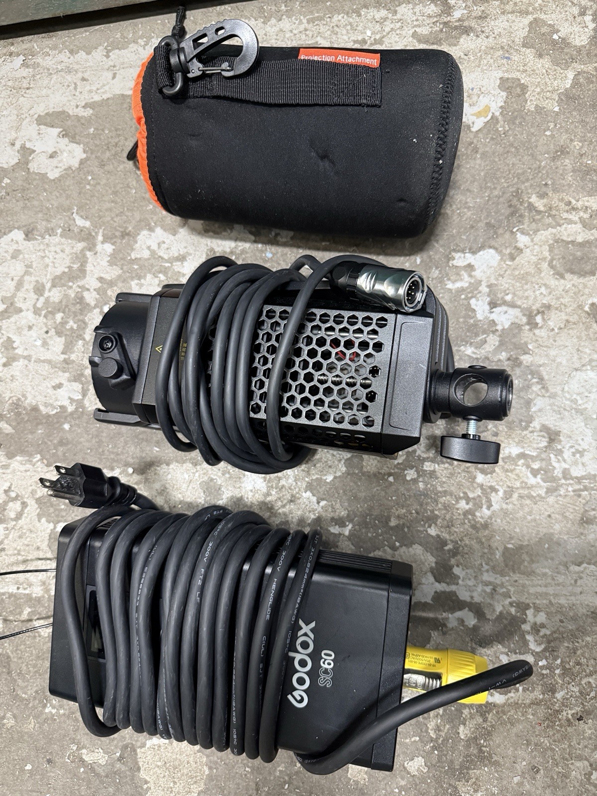 550$ Godox SC-60 Continuous Light + Projection Attachment