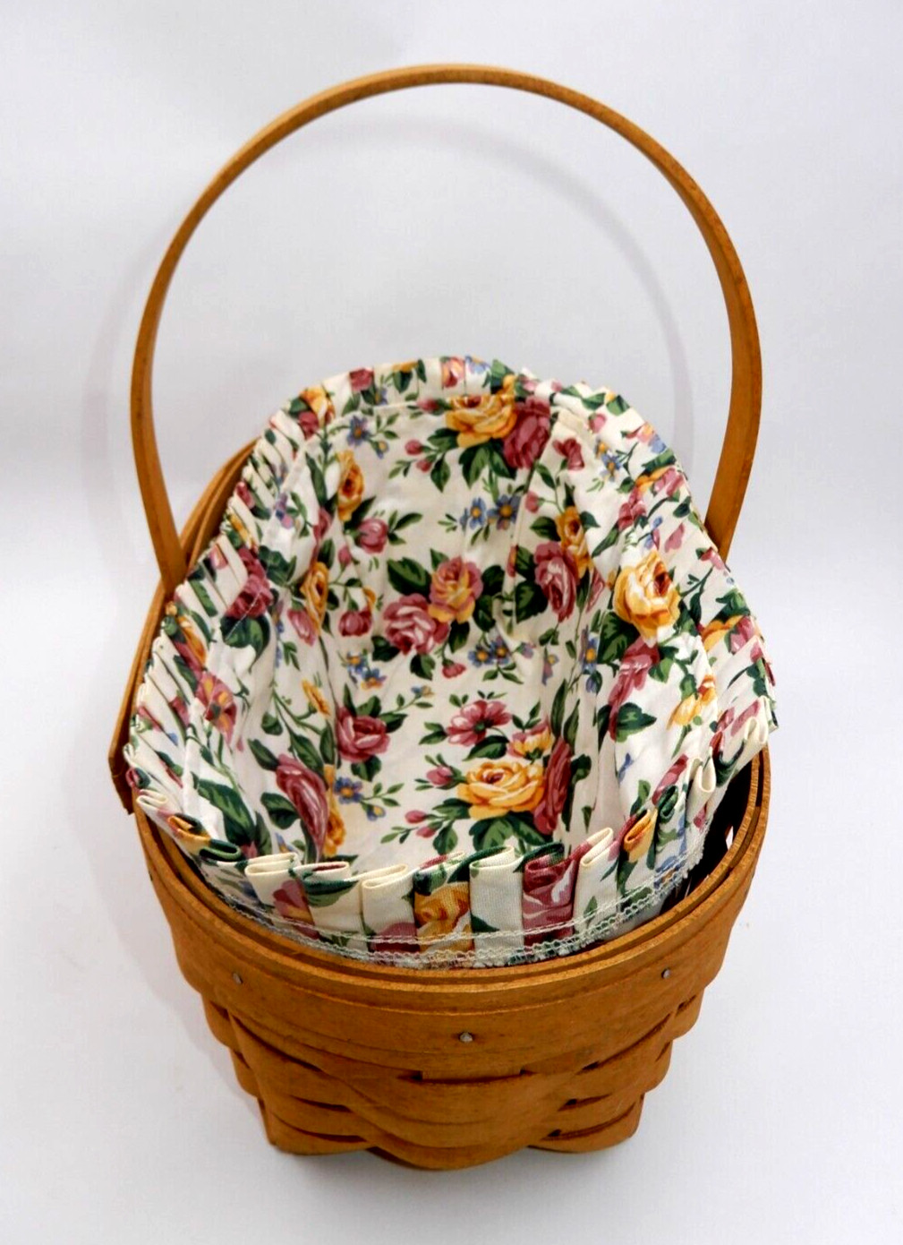 SINGLE HANDLE LONGABERGER BASKET W/ CHORE DIVIDER, PLASTIC & FABRIC LINERS 1999