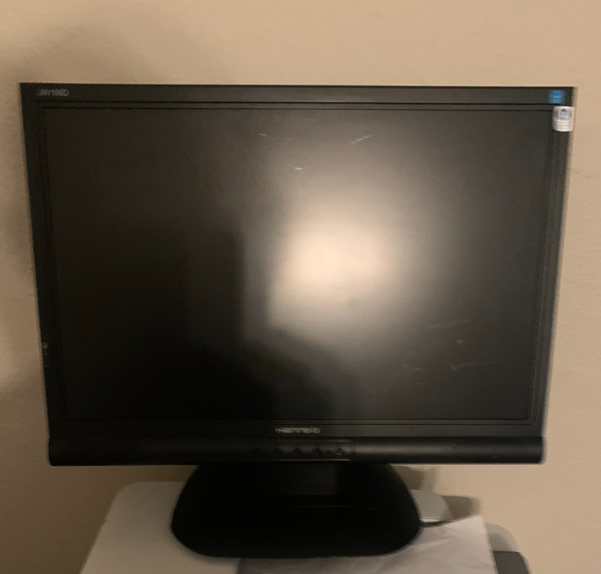 Hannstar 19 inch Wide Screen TFT LCD Monitor Model JW199D