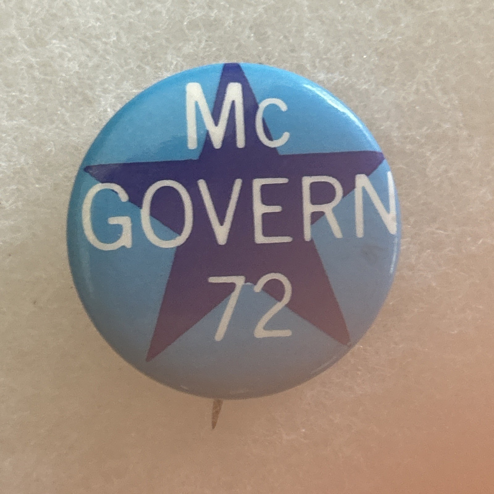 McGovern 72 star   1 1/4” pinback button pin
