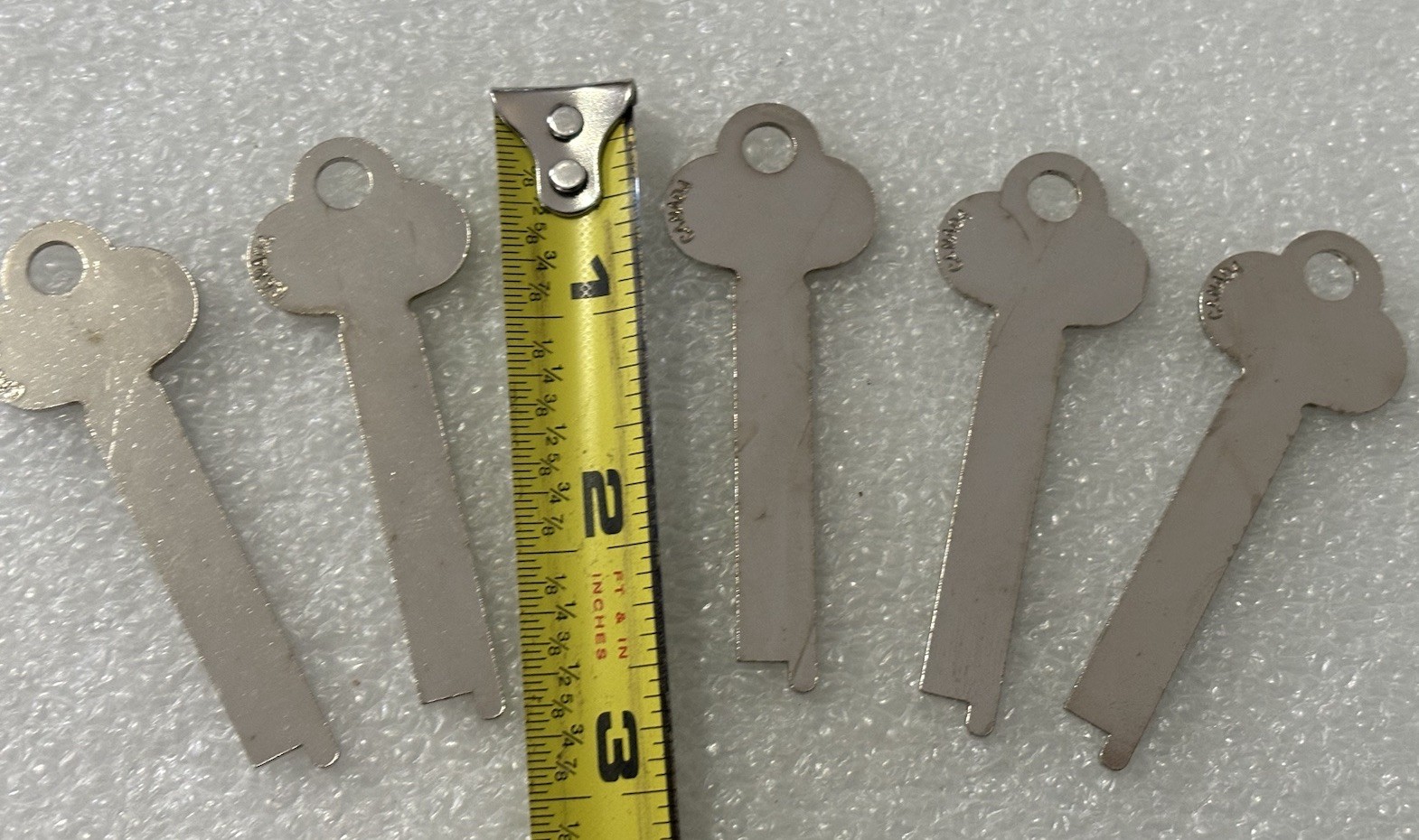 Flat Steel  Key Blanks, Set of 5 - Locksmith     made in CANADA