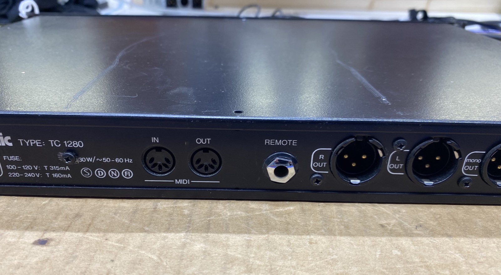 TC Electronic 1280 Stereo Digital Audio Delay Vintage Rare Rack Effect