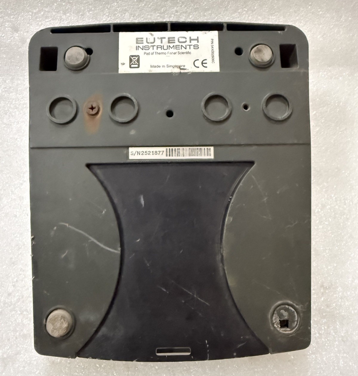 EUTECH INSTRUMENTS PH700 METER S/N 2521877 (SKRETCH)