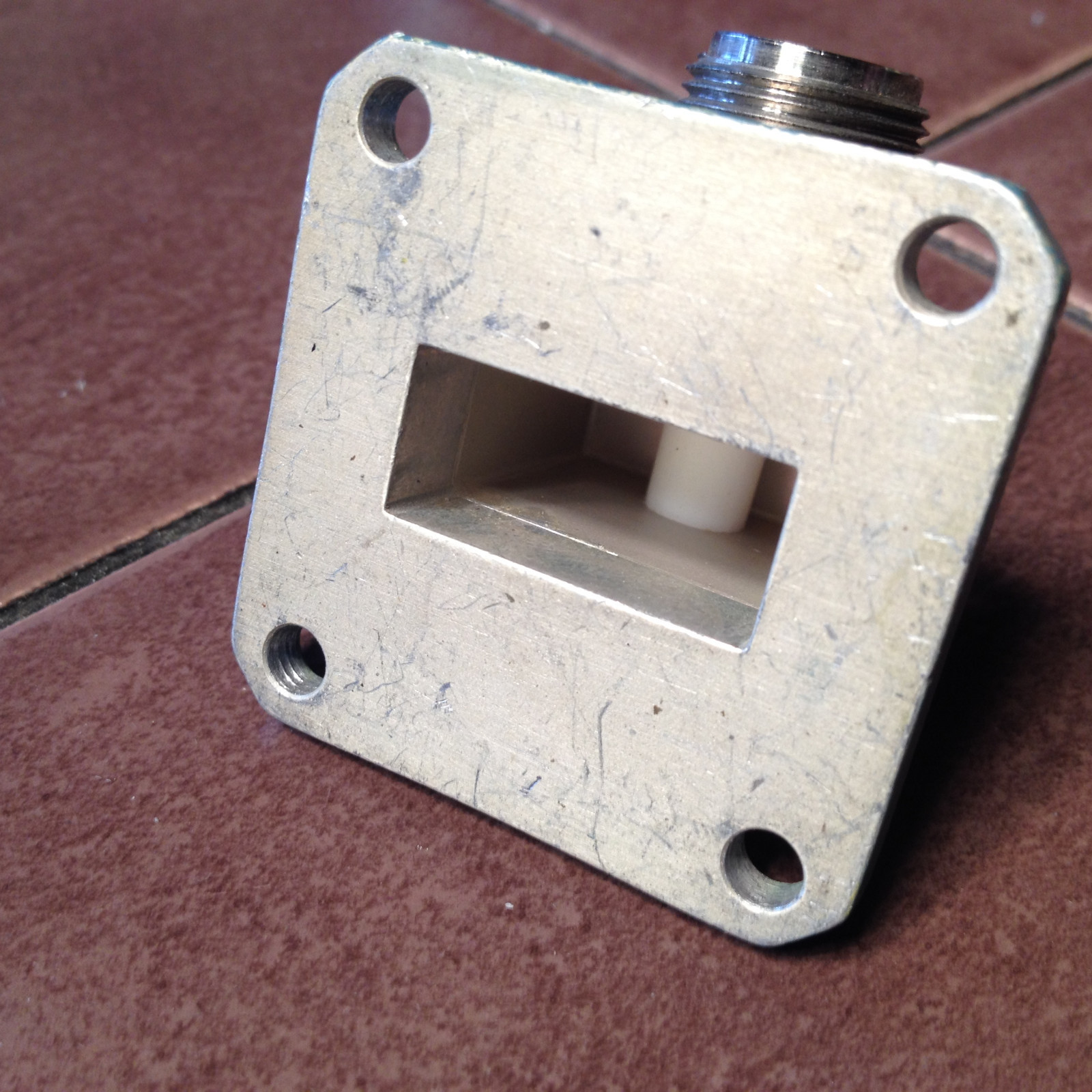 Waveguide Adapter MDL 90AC46-1E.