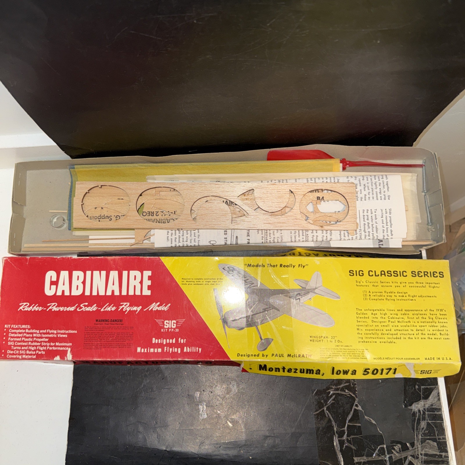 Sig FF-20 Classic Series Cabinaire 22" Balsa Flying Model Airplane Kit