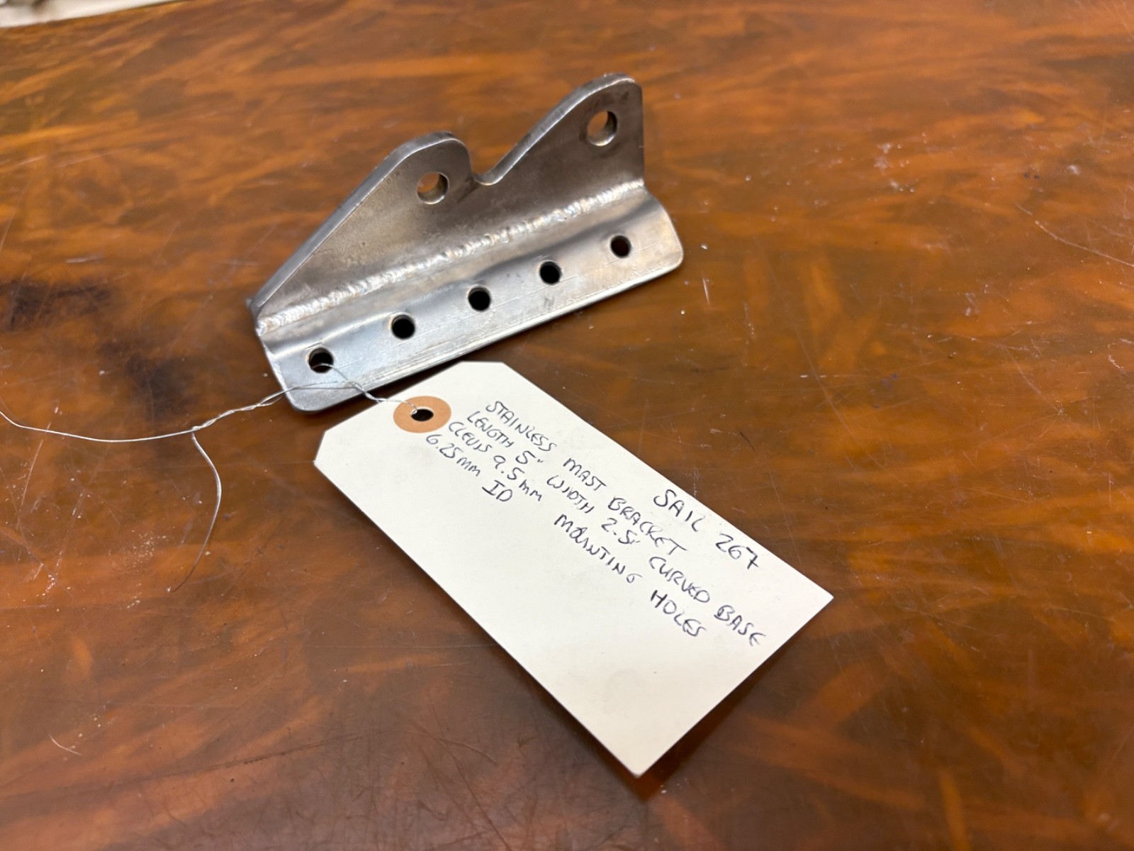 STAINLESS MAST BRACKET LENGTH 5" WIDTH 2.5" CURVED BASE CLEVIS 0.37" (9.5MM)...