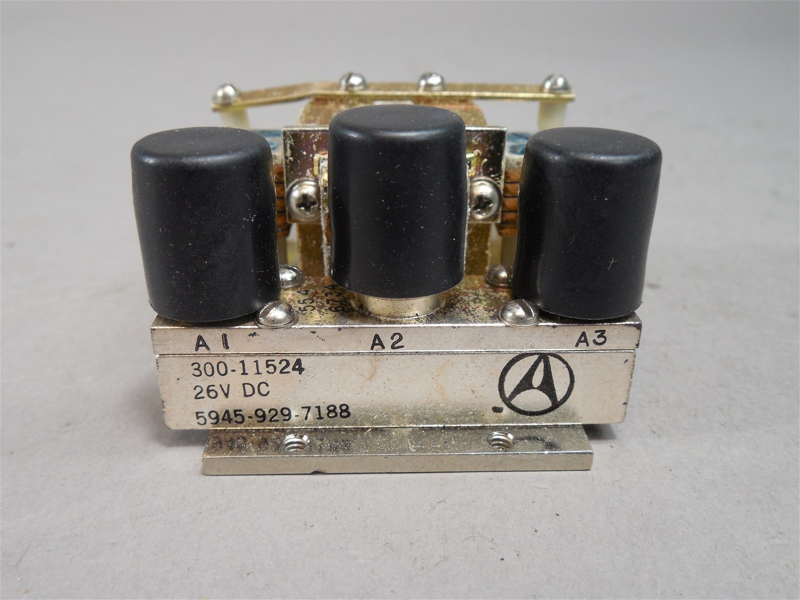 NOS - Amphenol 300-11524 Electromagnetic Relay 26 VDC - NSN: 5945-00-929-7188