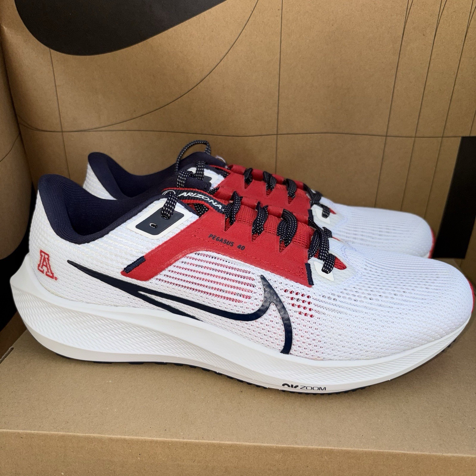 NEW Nike Air Zoom Pegasus 40 Arizona Wildcats White NBY DZ5945-100 Men Size 9