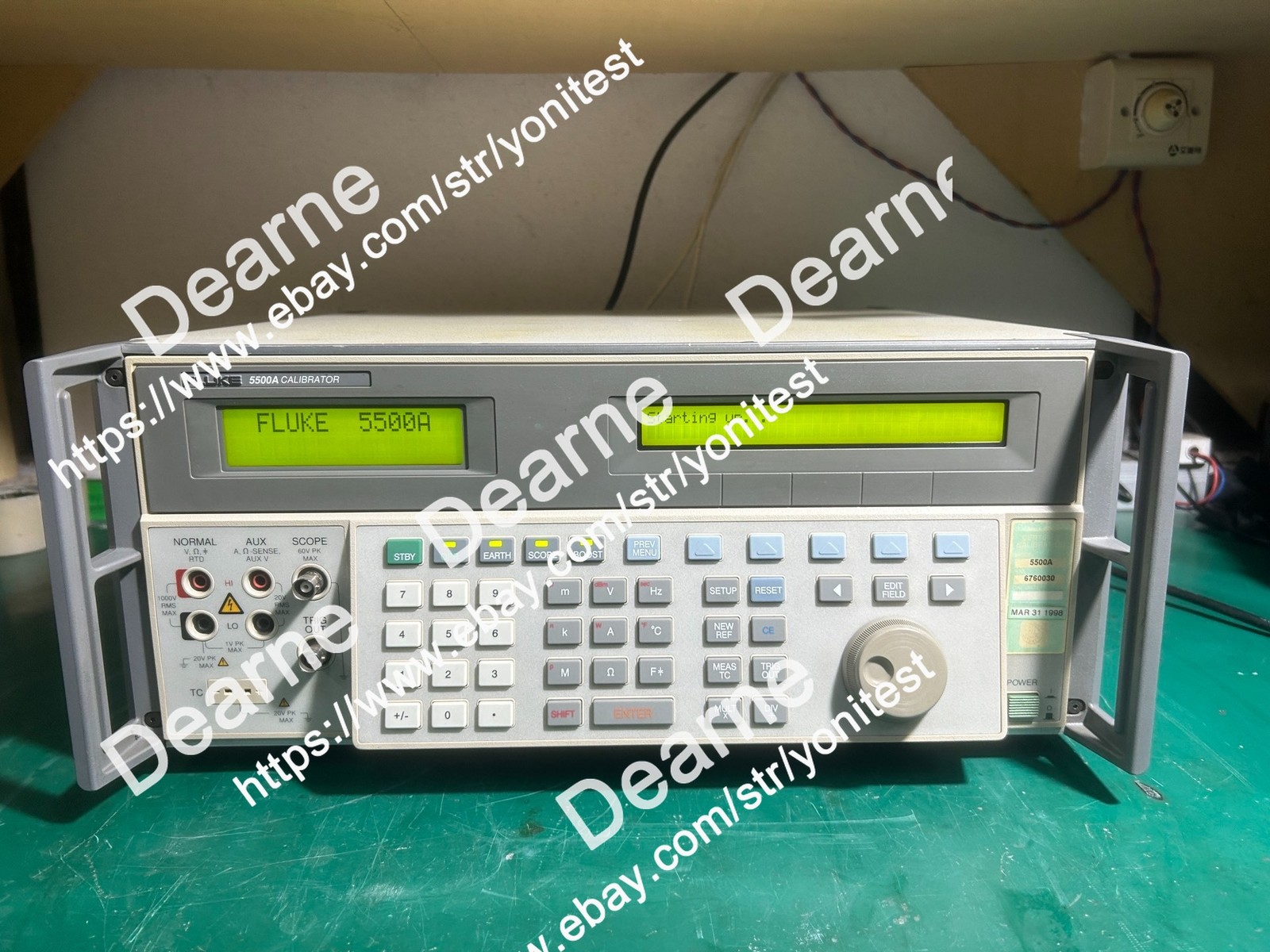 Fluke 5500A Multi-Function Calibrator/-good test