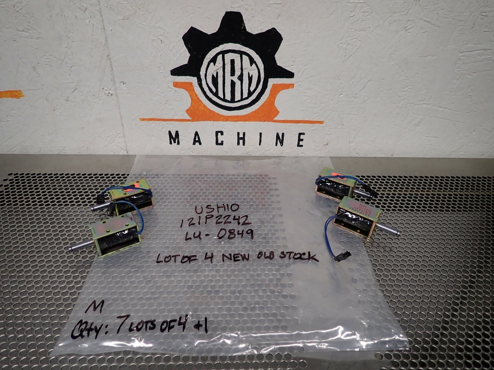 USHIO 121P2242 LU-0849 Solenoids New No Box (Lot of 4) See All Pictures