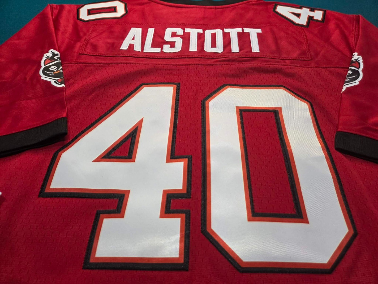 MIKE ALSTOTT **XL* 2000'S STYLE BUCS THROWBACK, SEWN, NEW!