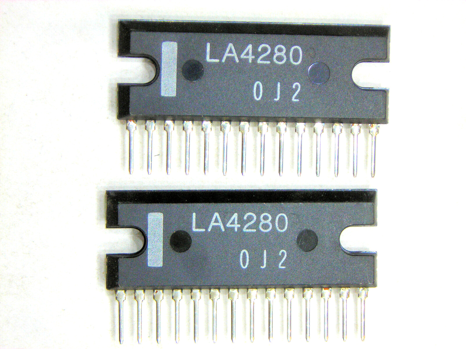 LA4280  "Original" SANYO  14P SIP IC  2 pcs