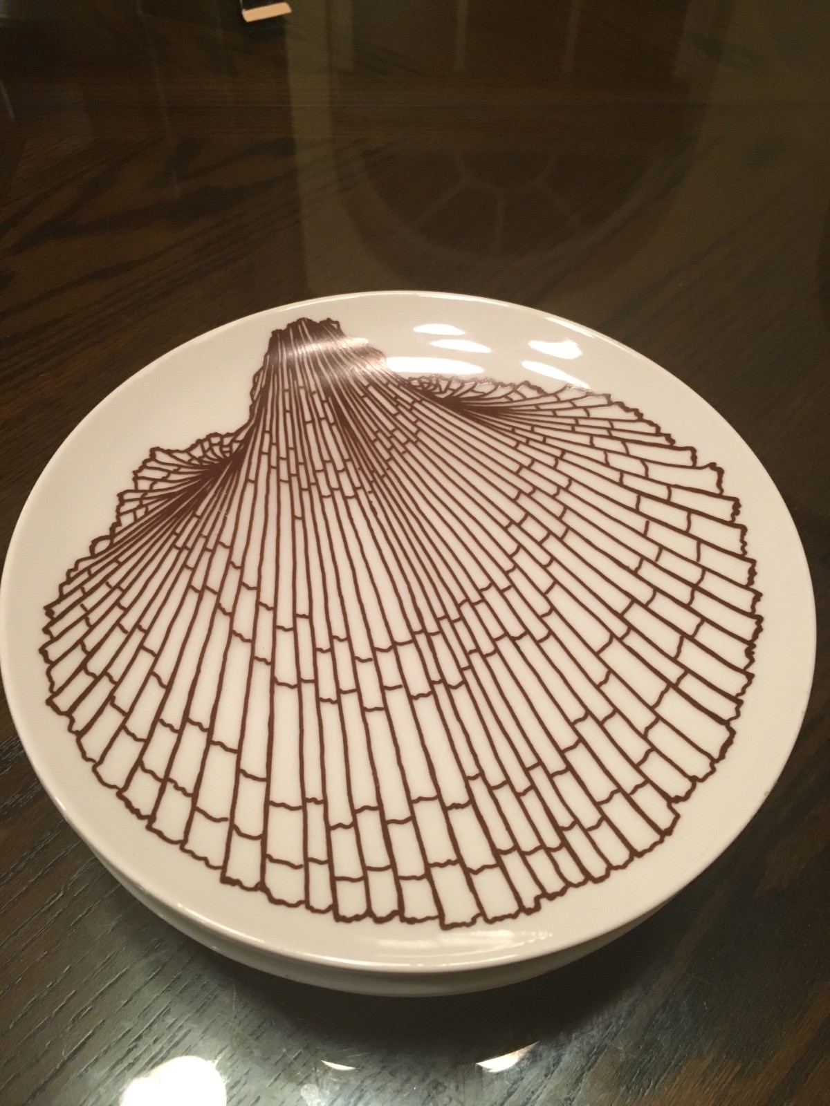 Fitz & Floyd Monotone Shell Brown 7 3/4" Plate