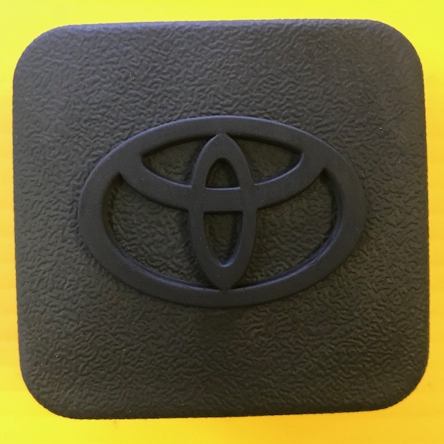 1 1/4" TOYOTA RAV 4 Trailer Hitch Receiver Cover Plug