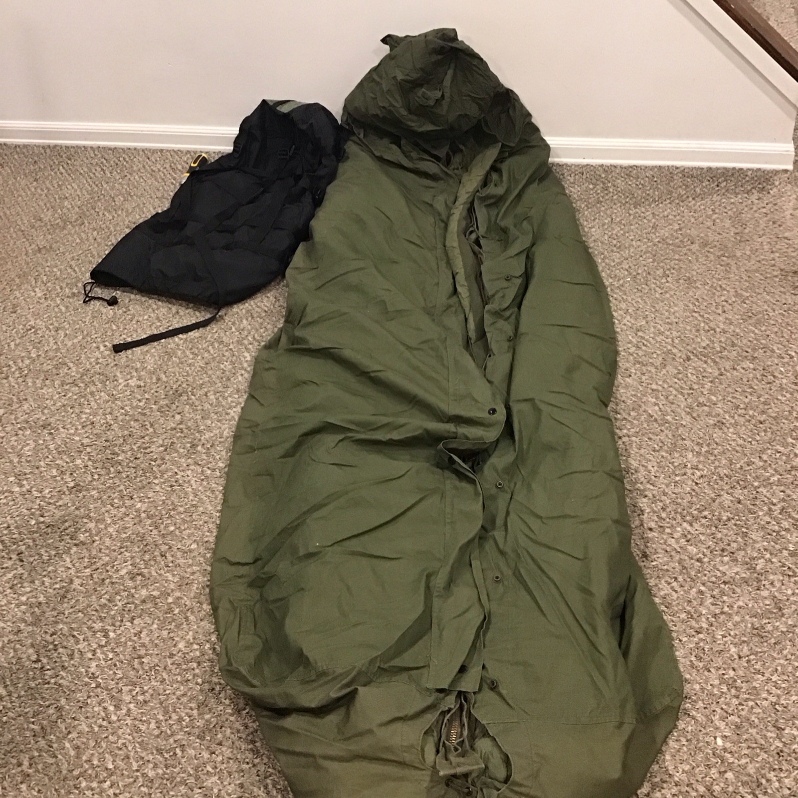 Vtg US Army M-1949 Type 1 Mountain Down Feather Filled Sleeping Bag Case M-1945
