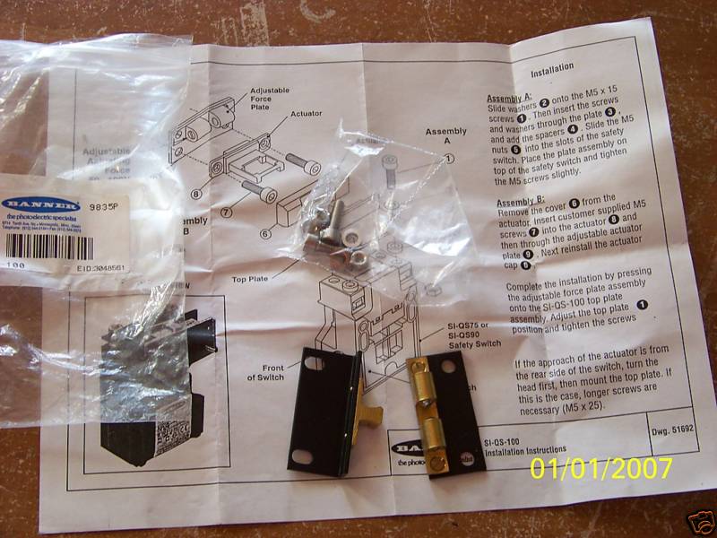NIP BANNER SI-QS-100 48561 ADJUSTABLE FORCE TOP PLATE
