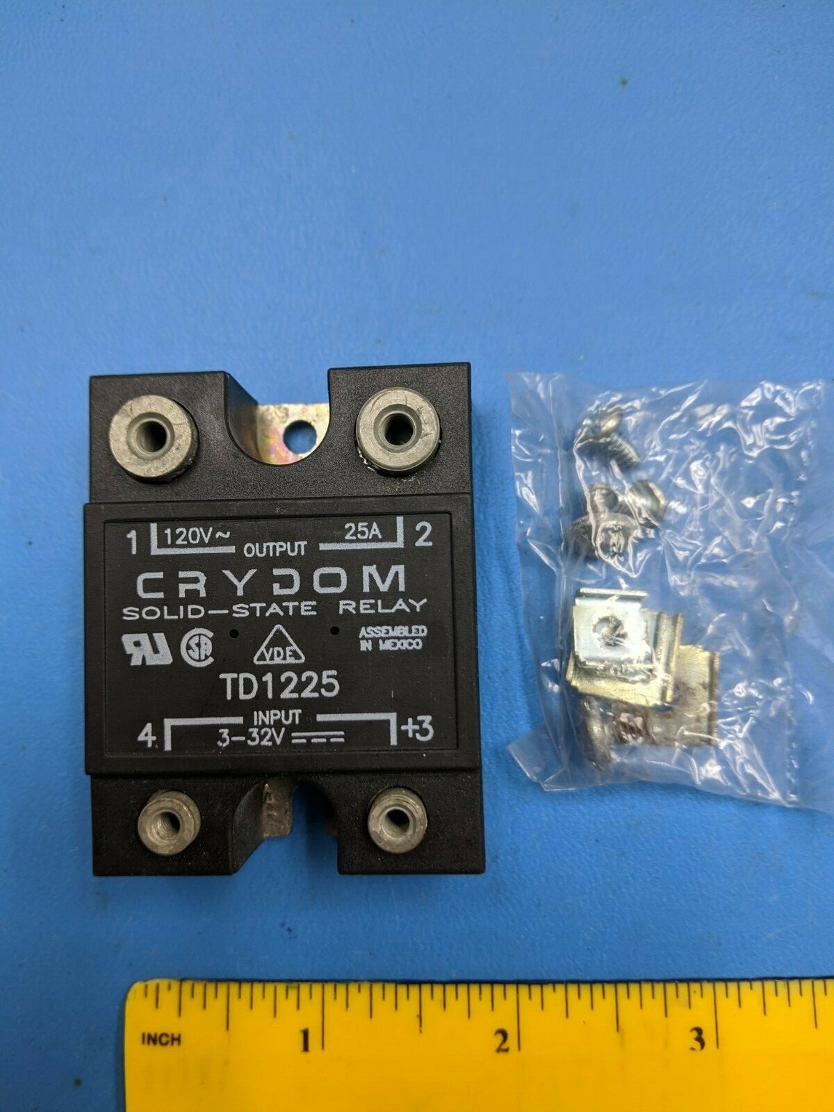 CRYDOM TD1225 SOLID STATE RELAY  ,   ( ONE )