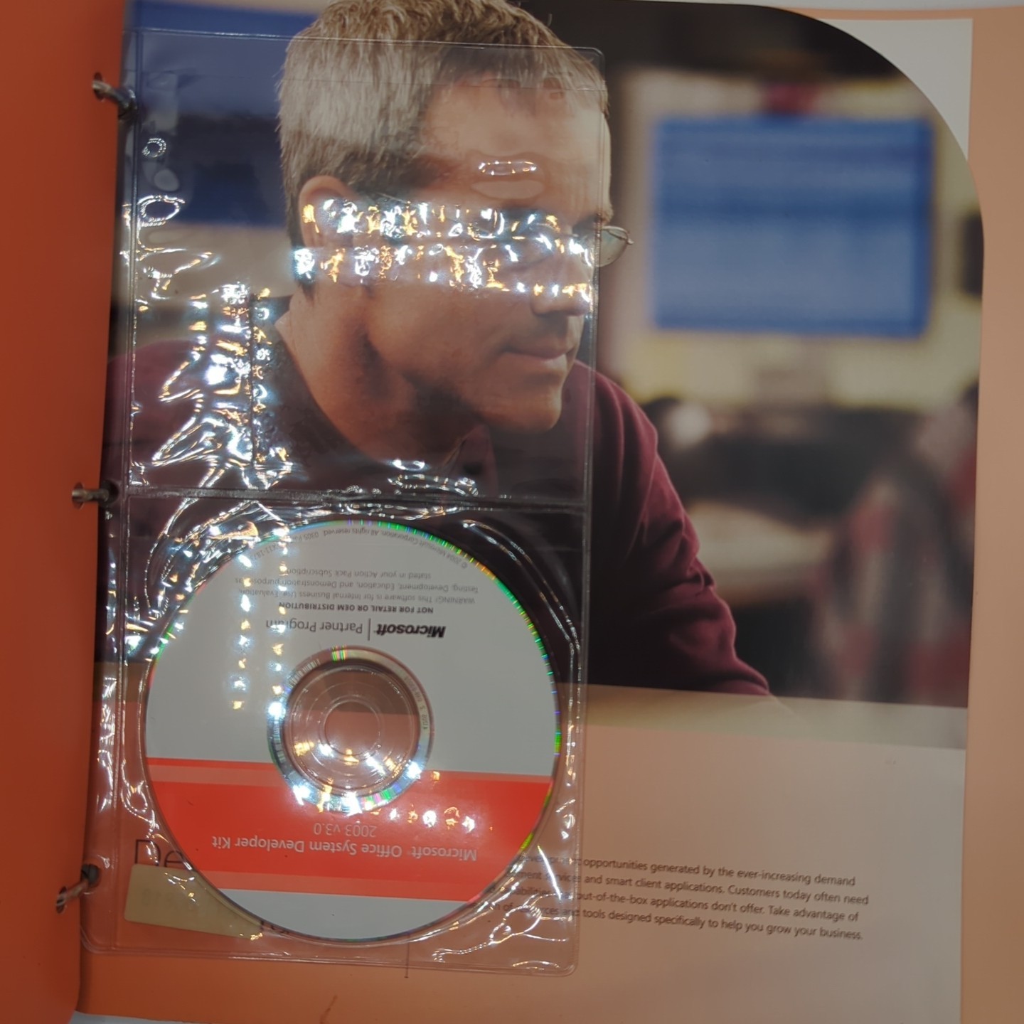 2006 Microsoft Action Pack Subscription Kit Registered Member w/ CDs - CS10