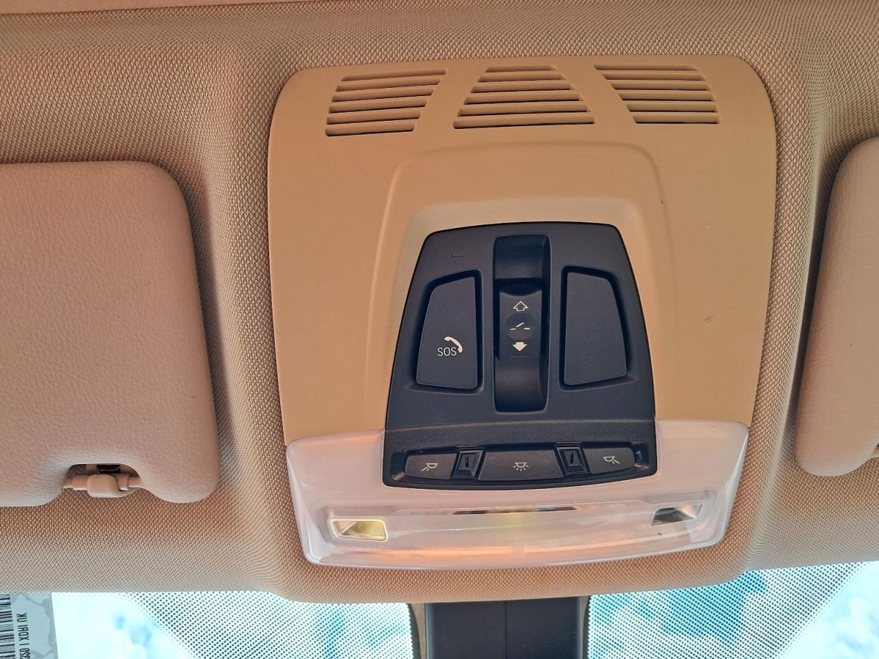 320I 2014 Glove Box 4816732
