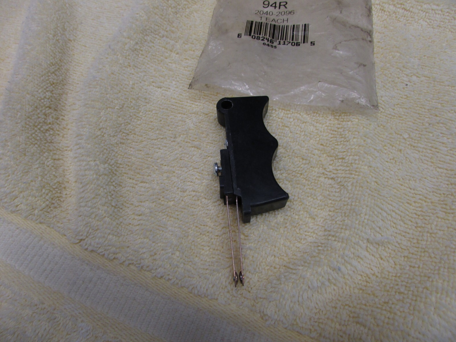 Tweco 94R Trigger Switch, 2040-2096, New, N3