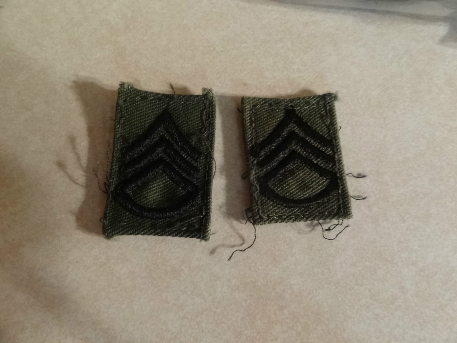 MILITARY PATCH US ARMY CLOTH RANK SET OF 2 STAFF SERGEANT E-6 SEW ON COLLAR