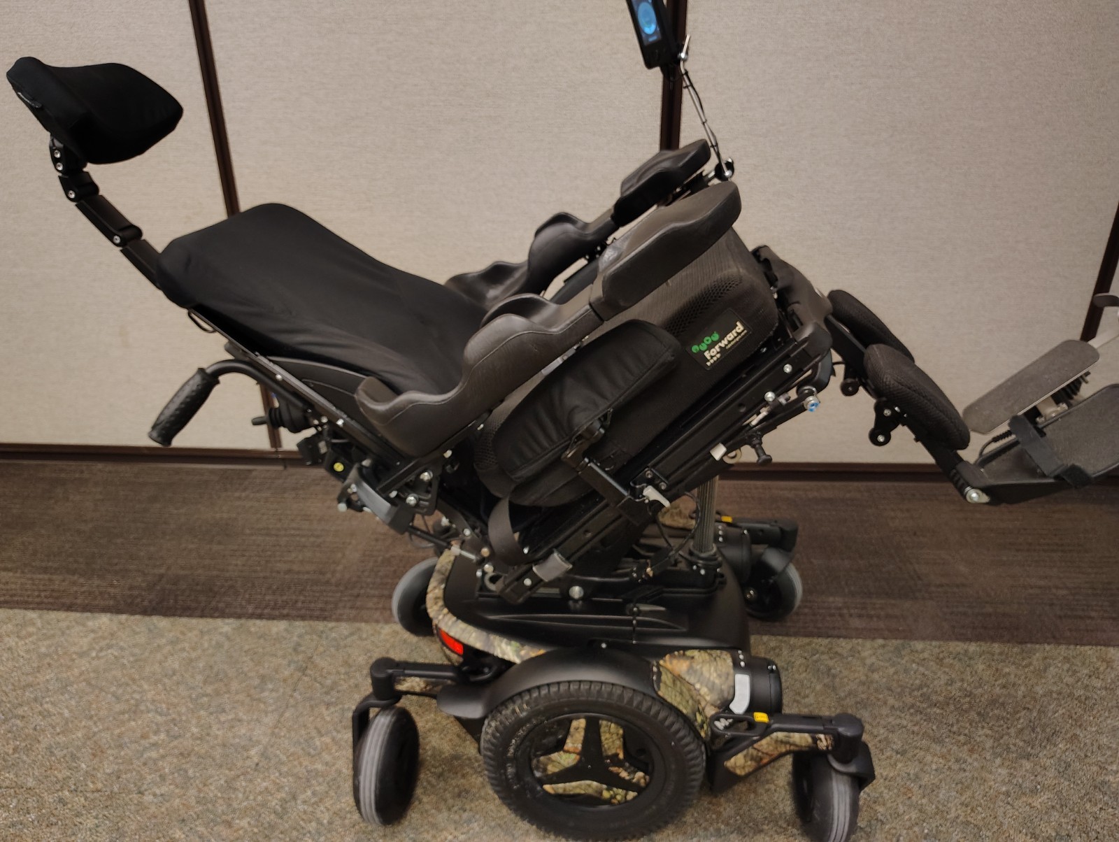 Permobil M3 Power Wheelchair Foot Drive Rear Joystick Tilt Recline Free Shipping