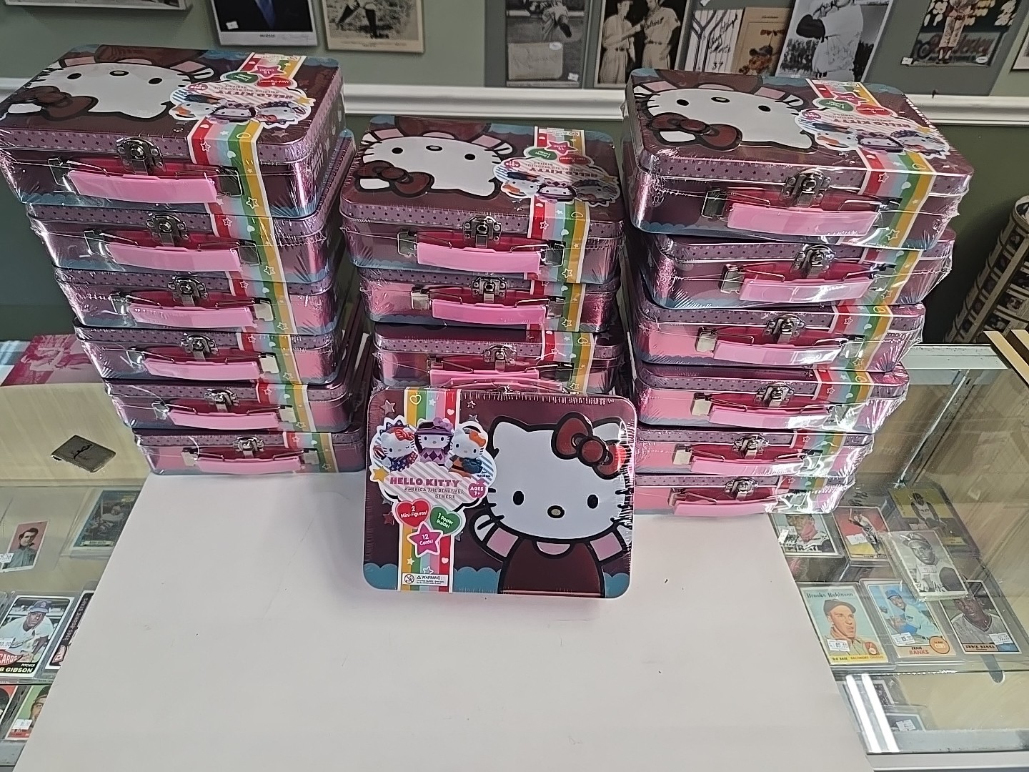 Hello Kitty America the Beautiful Series 1 Collectible Tin Lunch Box Lot Of 18