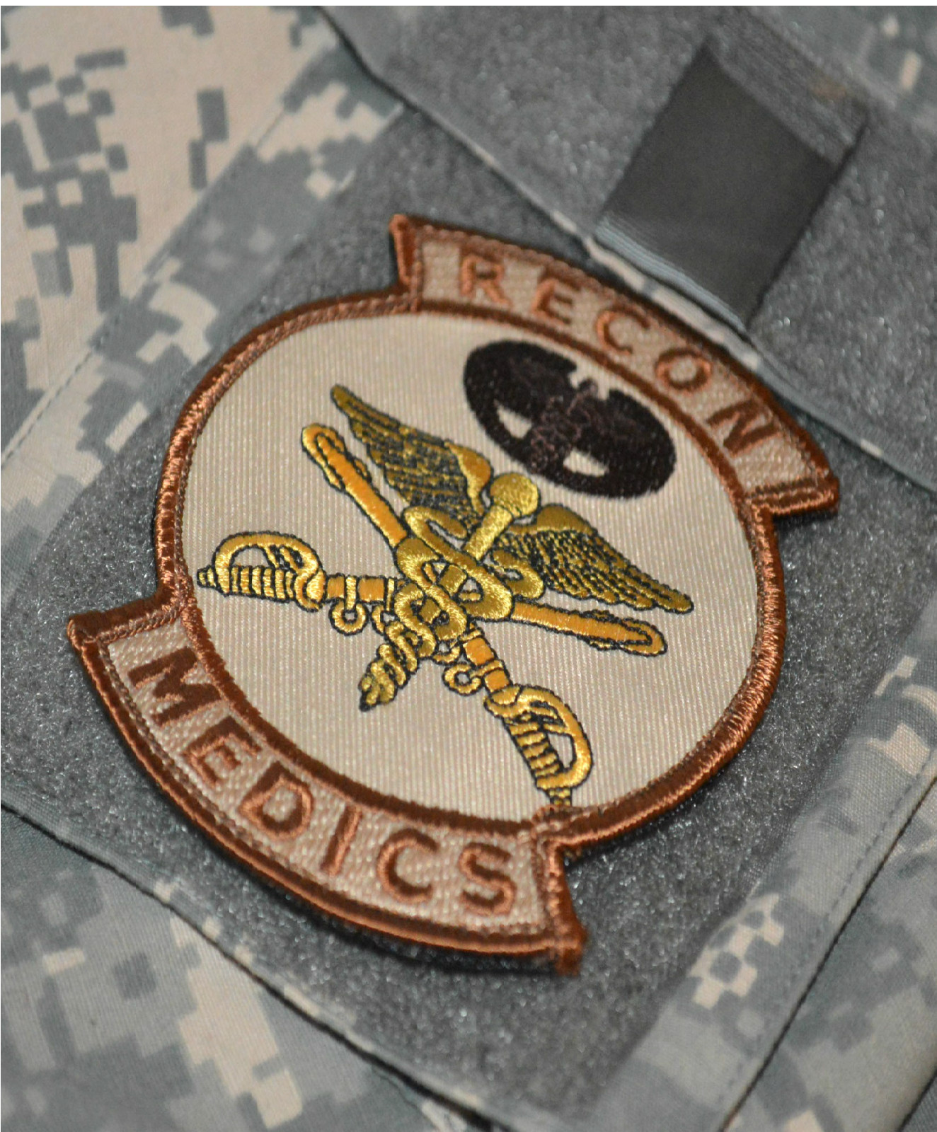 KAADAHAR WHACKER US NAVY USMC AMPHIBIOUS CORPSMAN RECON MEDICS velkrō INSIGNIA