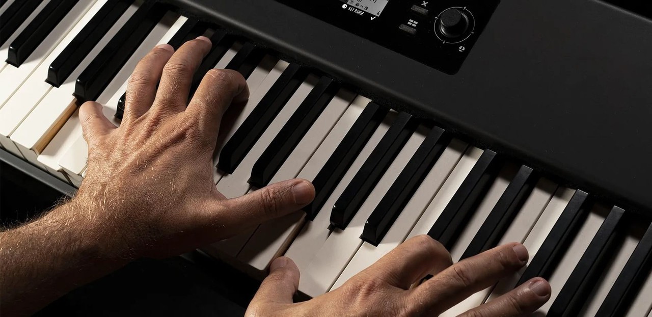 Studiologic SL88GT MK2 88-Key Keyboard Controller with Wooden Keys