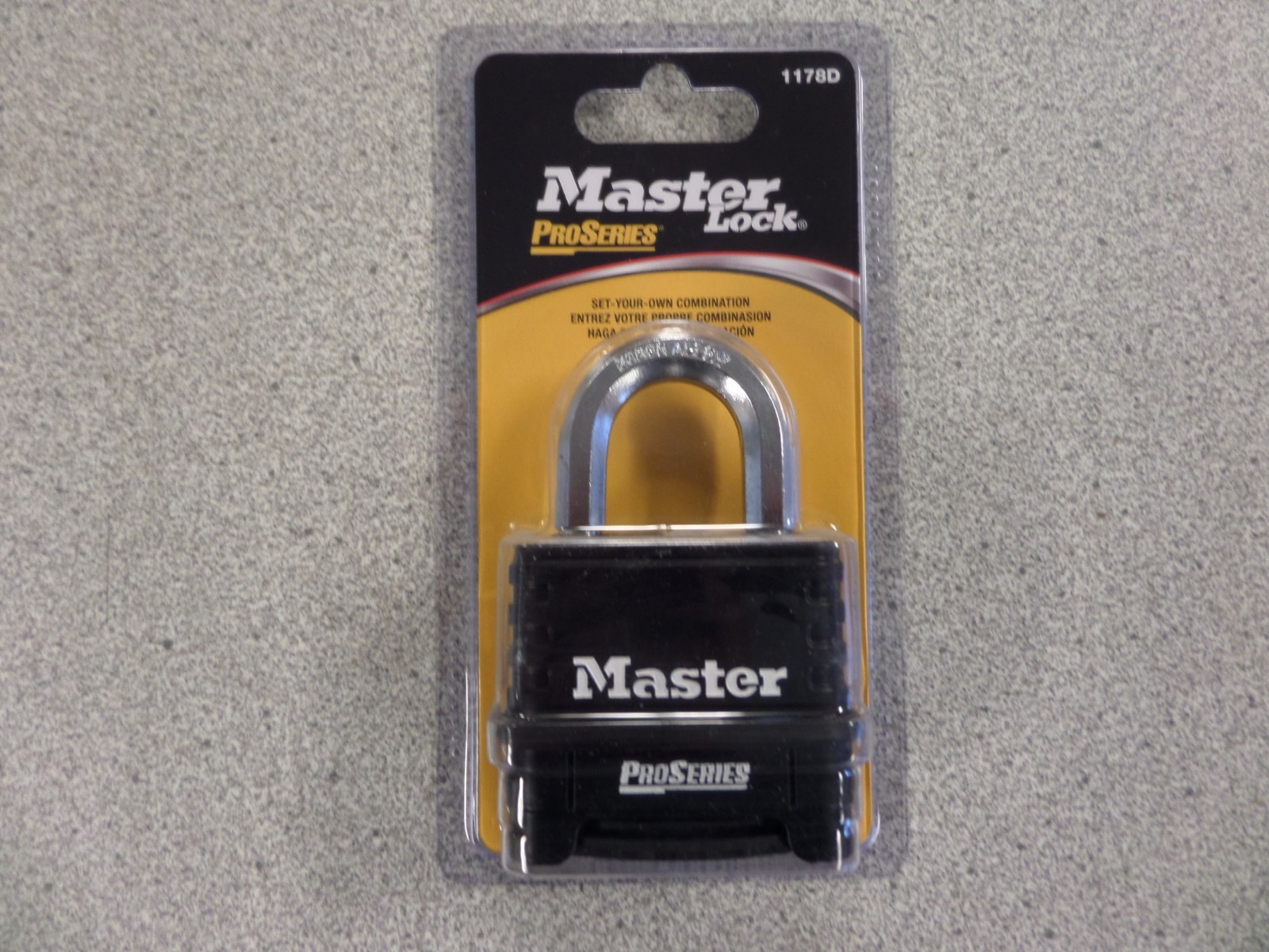 MASTER 1178D PRO SERIES BLACK RESETTABLE 4 NUMBER COMBINATION PADLOCK