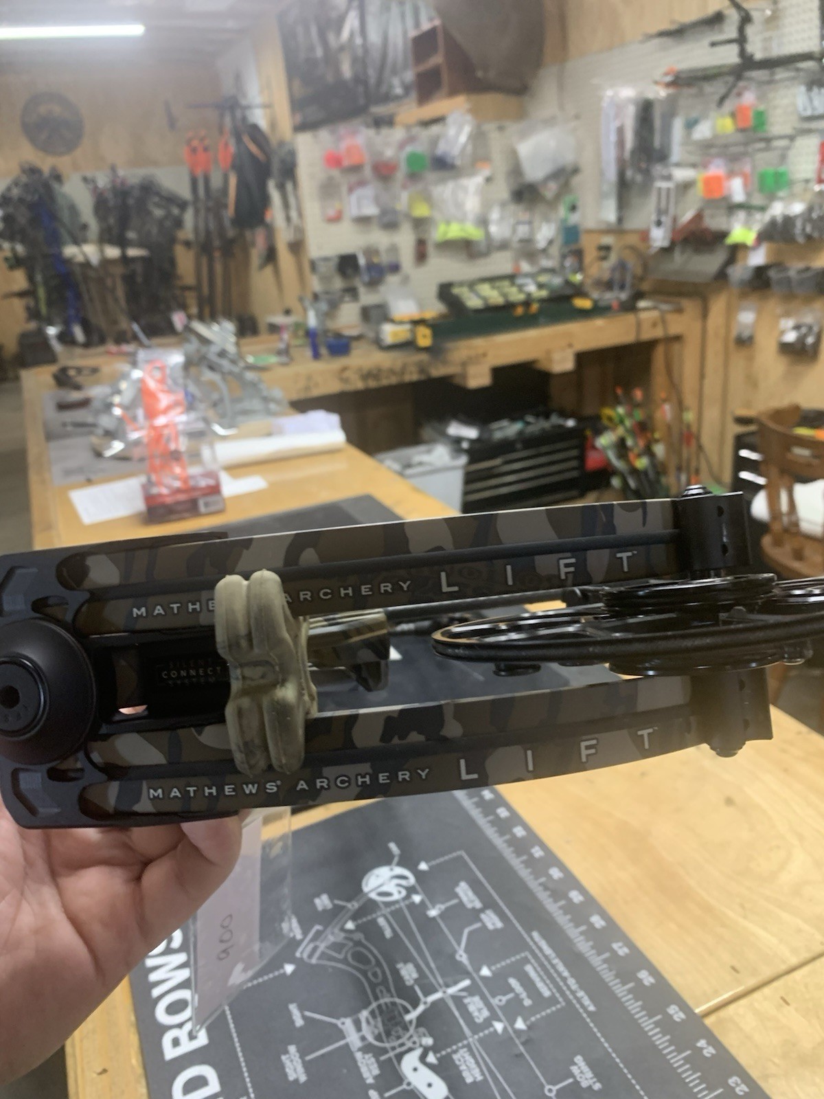mathews lift 29.5 compound bow