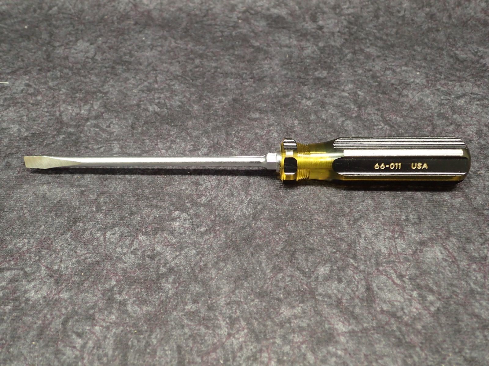 Stanley 66-011 1/4" Tip x 6" Shaft 100 Plus Standard Slotted Screwdriver (EC6)