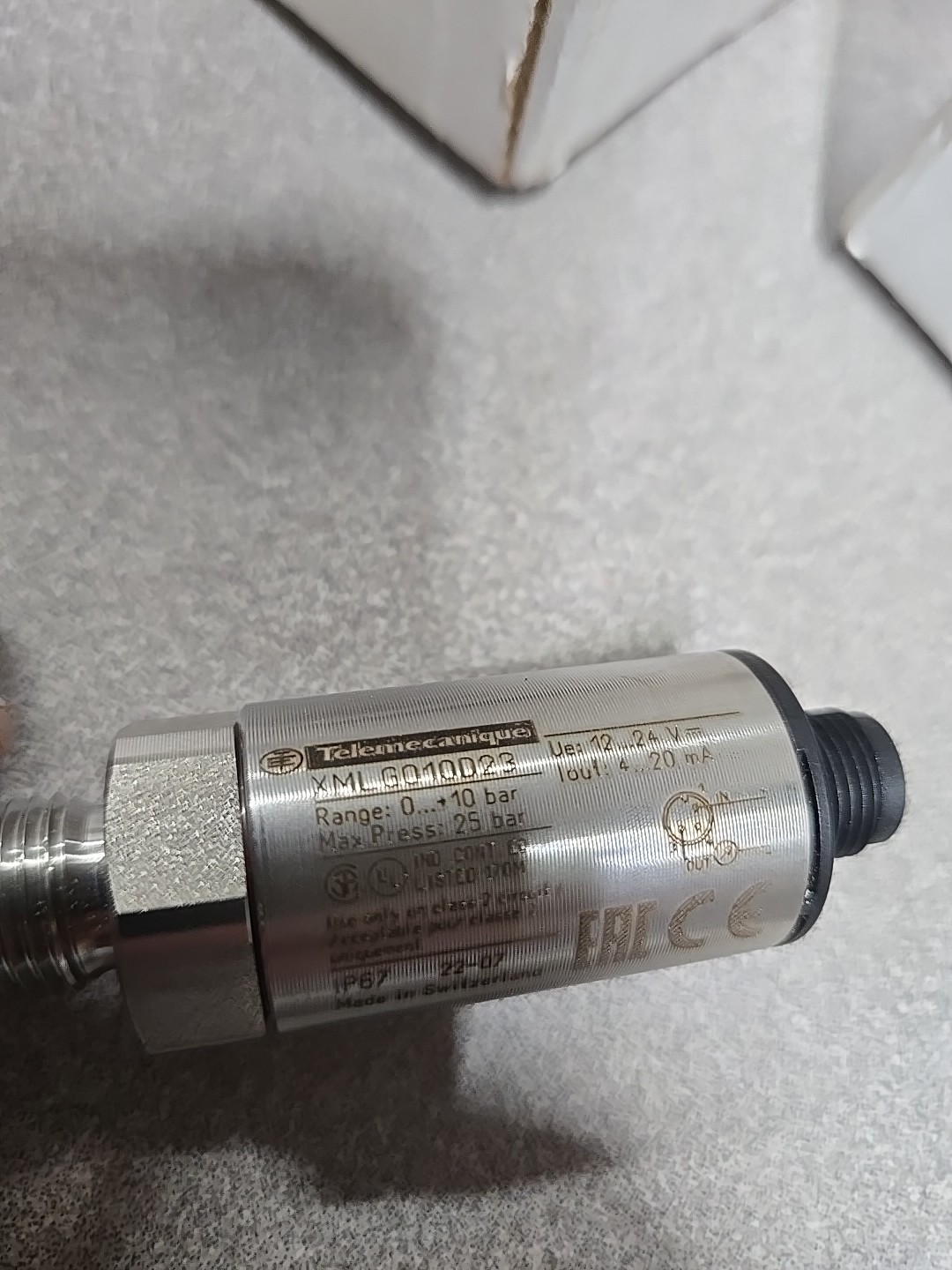 xml6g010d23 Pressure Transmitter