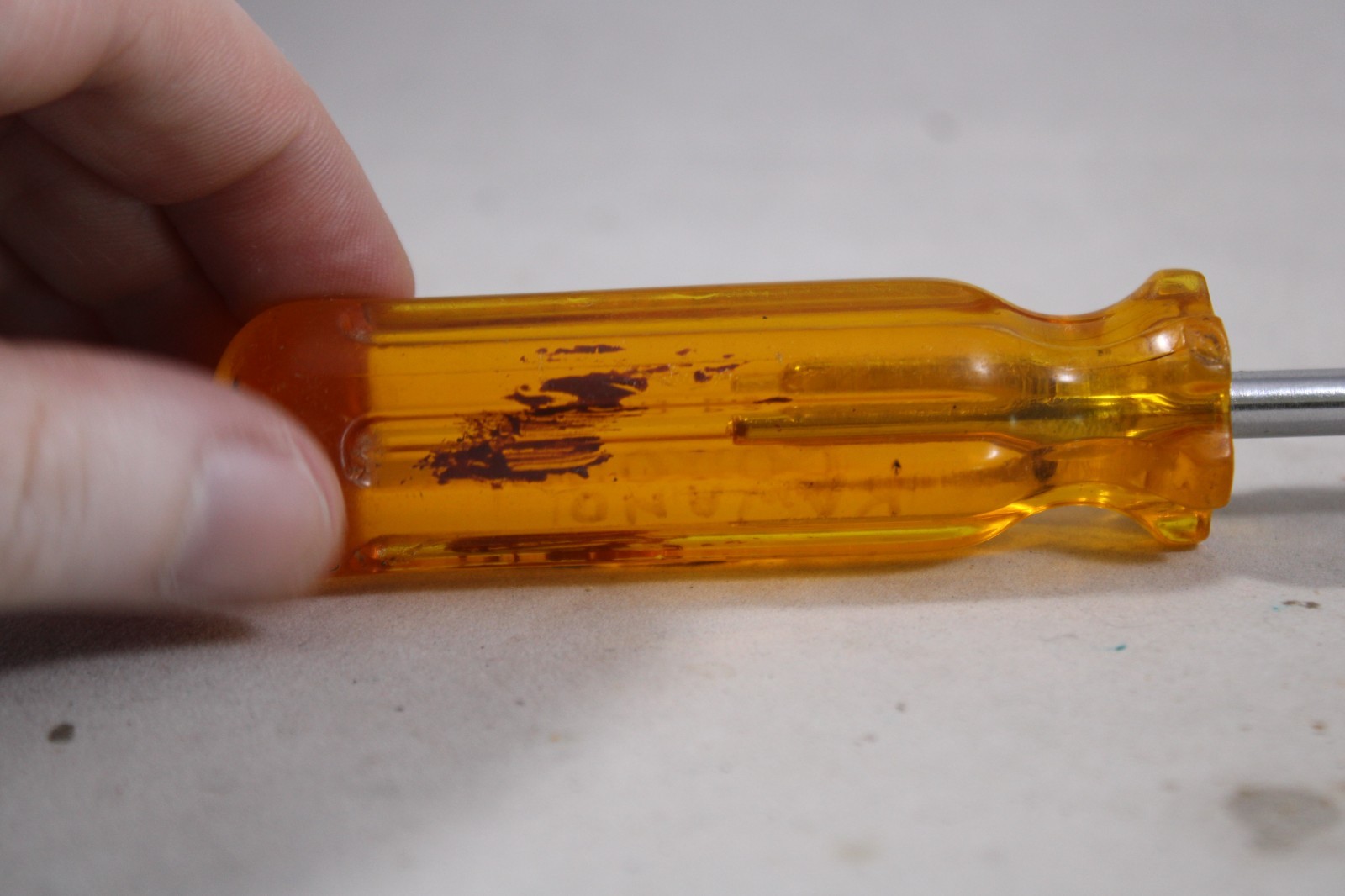 Vaco P-2 Phillips Screwdriver USA Amber Handle