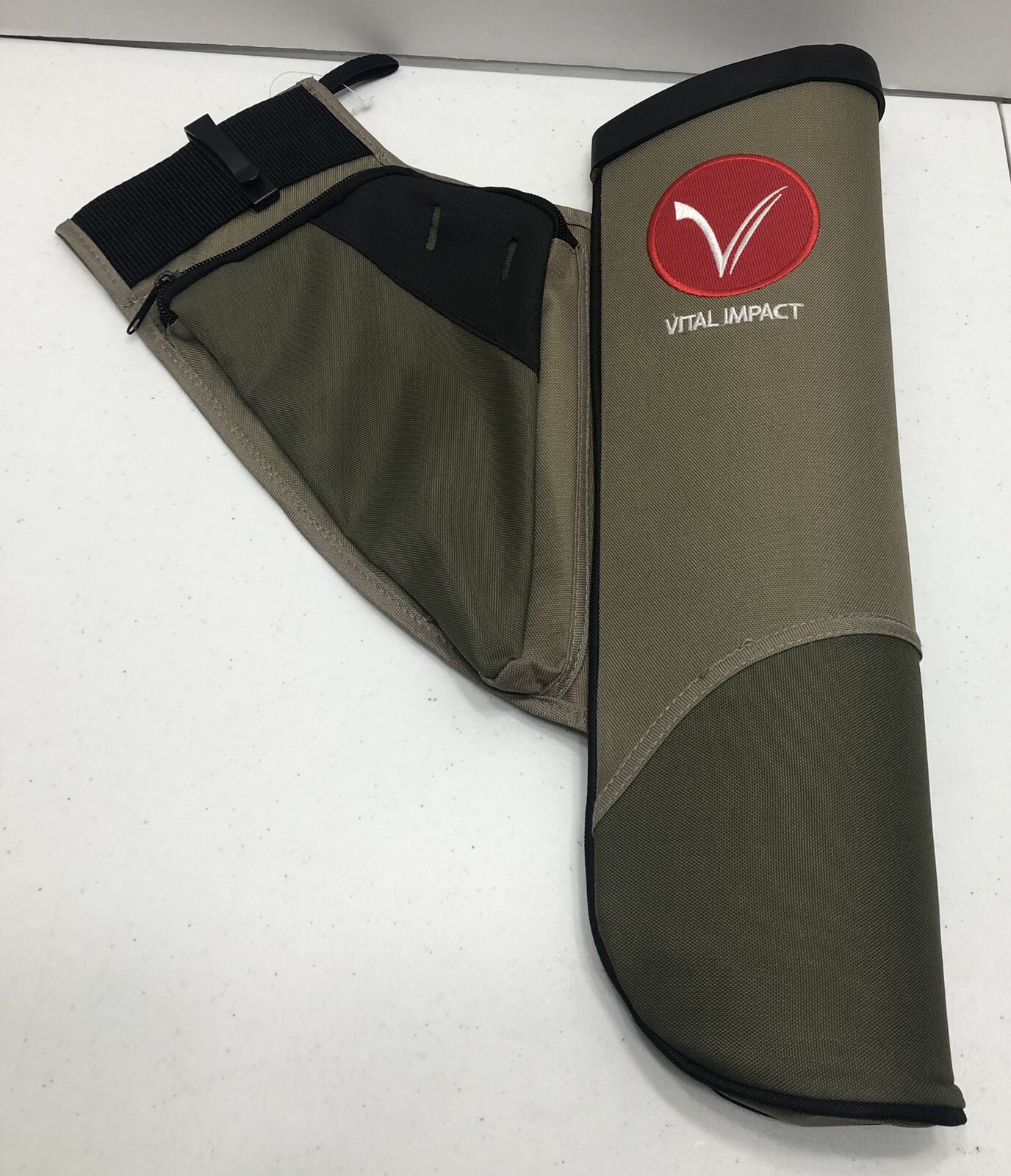 Vital Impact Field Quiver Belt Loop, Four Slot, Zippered Pouch