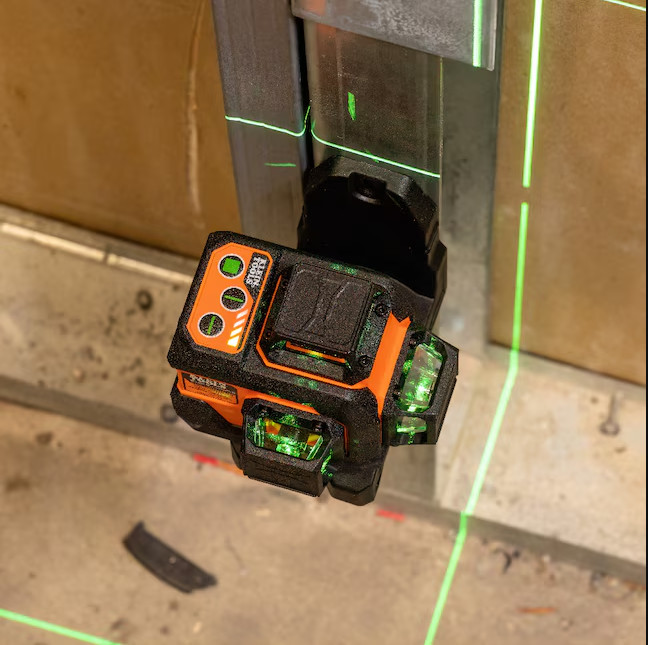 Klein Tools Compact Green Laser Level – Self-Leveling Planar Laser Tool