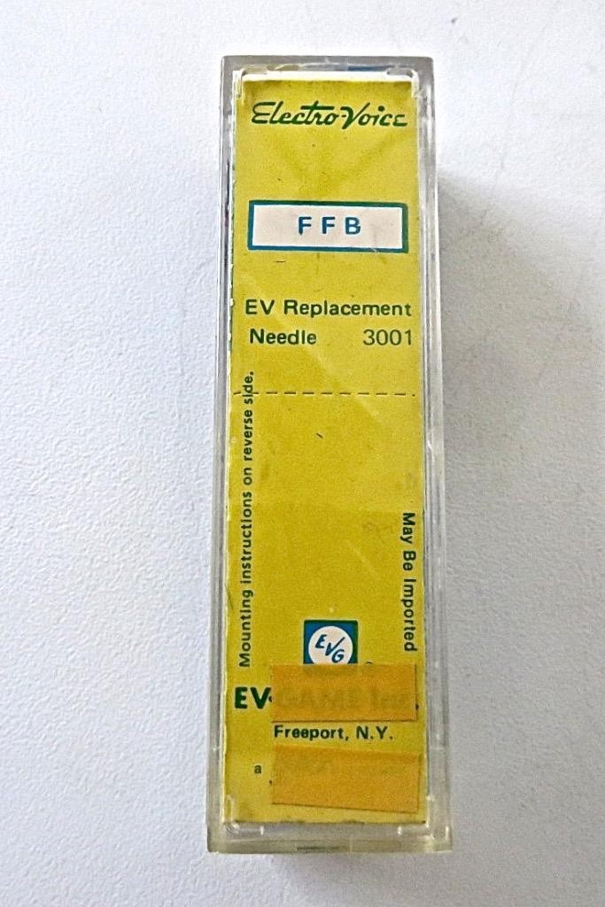 5246 Electro Voice Ceramic Phonograph Cartridge and Diamond Needle NEW OS