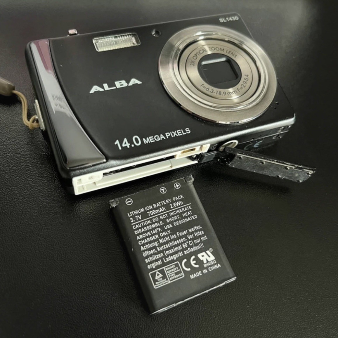 Alba SL1430 14.0MP Compact Digital Camera Black Tested Working Boxed