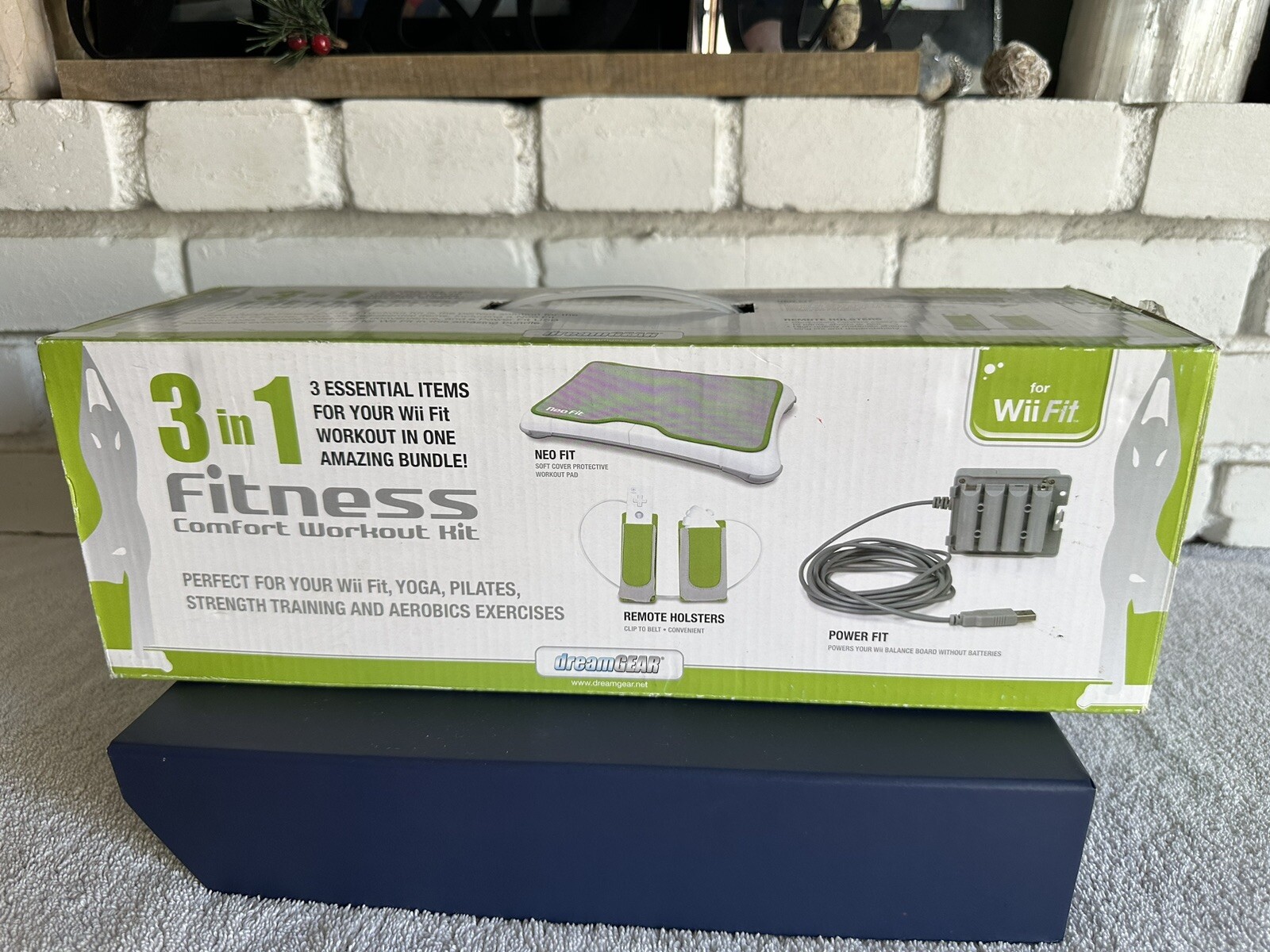DreamGear DGWII-1159 3-In-1 Fitness Comfort Workout Kit for Wii Fit
