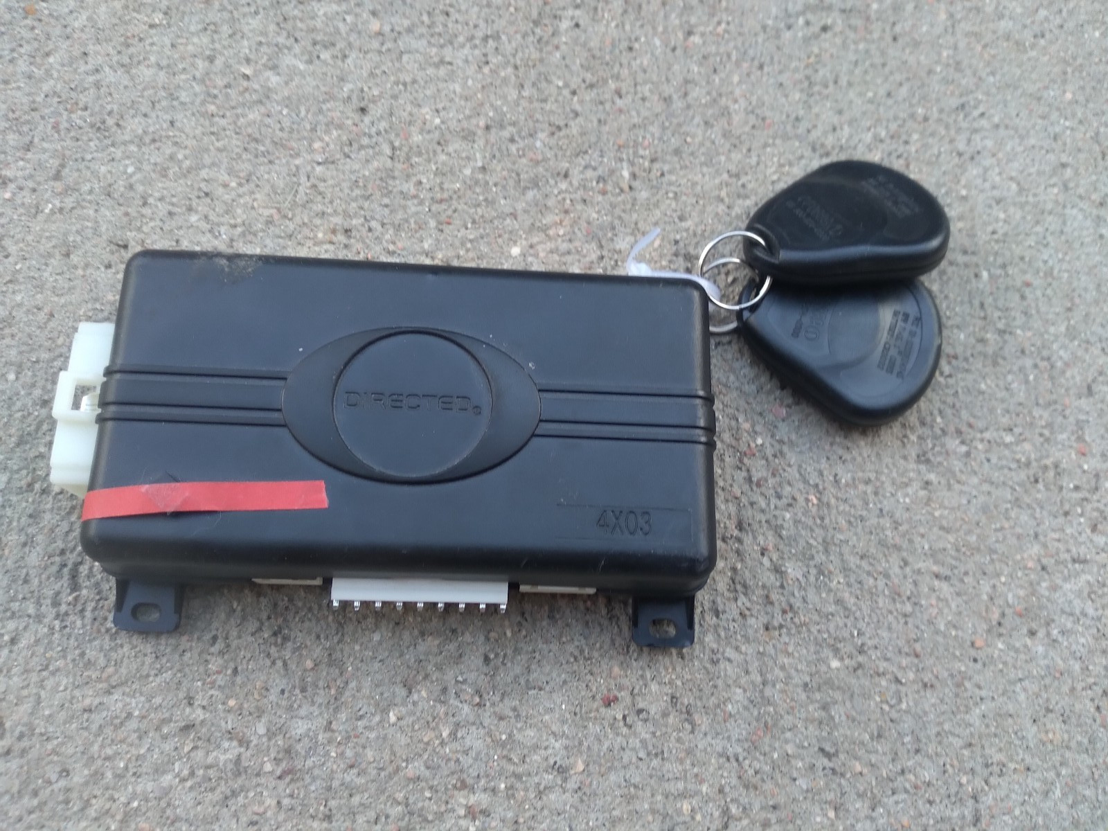 Directed Electronics Automotive Remote Start System Control Module W 2 Keyfobs