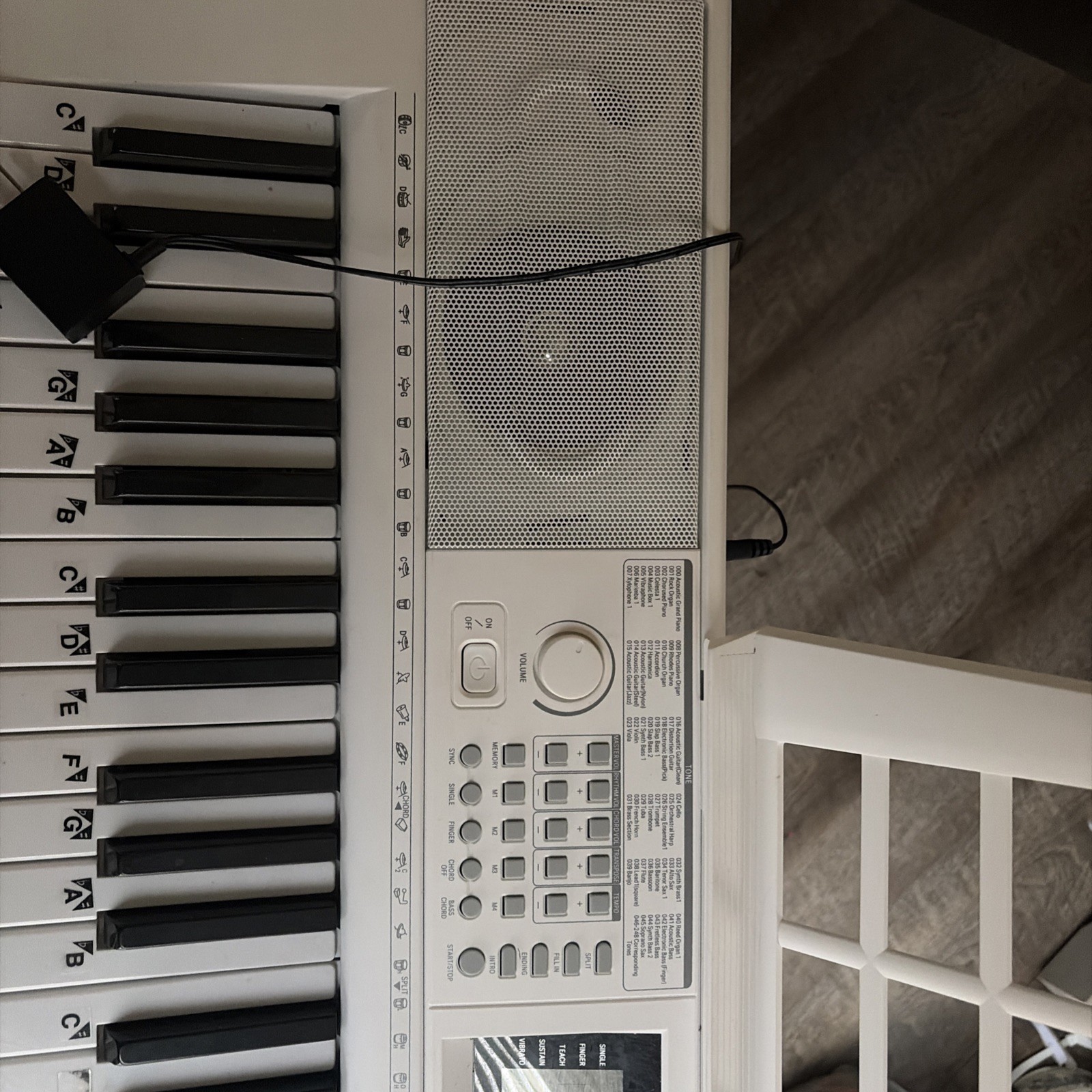 Donner DEK-610S Electronic Keyboard 61 Key With Stand Stool 500 Tones 300 Rhythm